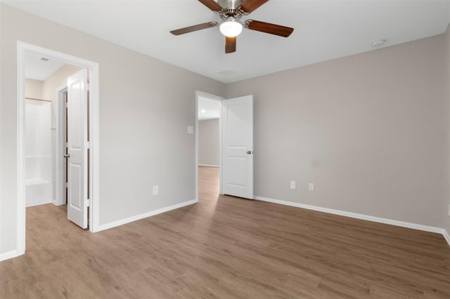 703 Larkspur Shadow Drive, Magnolia, TX 77354