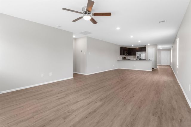 703 Larkspur Shadow Drive, Magnolia, TX 77354