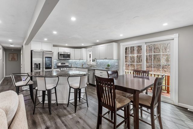 16 Bear Hill Road, Billerica, MA 01821