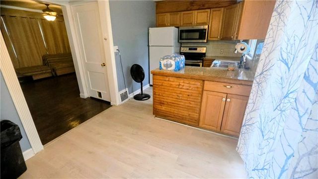 1312 W 29th Street, Independence, MO 64052