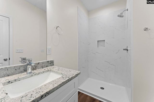 125 S East Avenue, Leesville, SC 29070