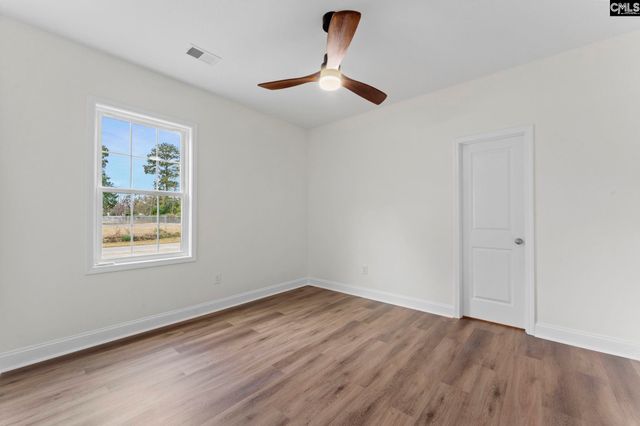 125 S East Avenue, Leesville, SC 29070