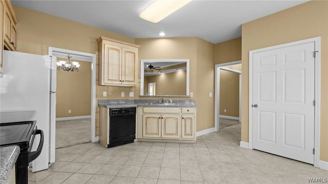 9289 Penrose, Tuscaloosa, AL 35405