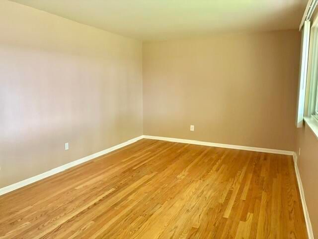 15435 Bainbridge Street, Livonia, MI 48154