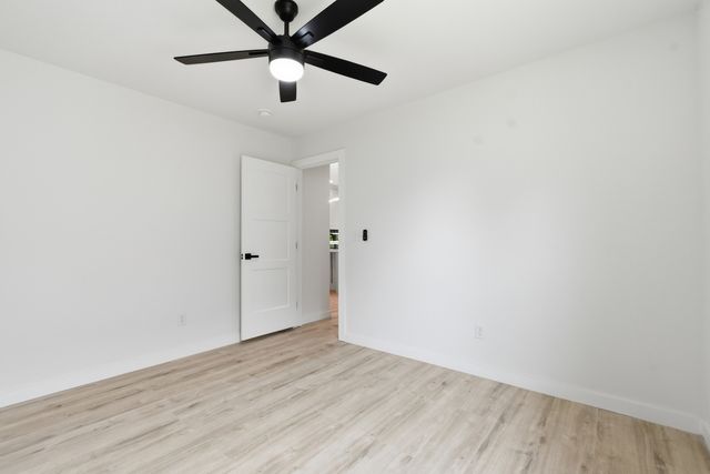 4001 Rolling Oaks Drive, Tulsa, OK 74107