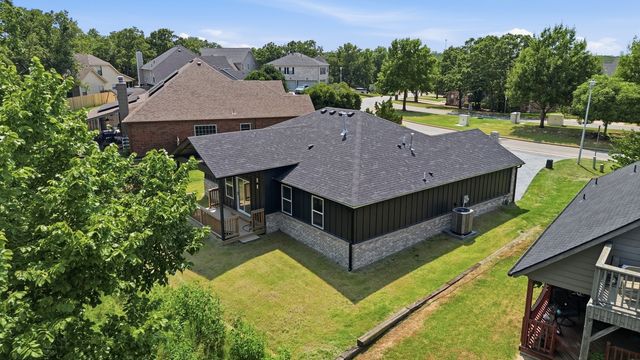 4001 Rolling Oaks Drive, Tulsa, OK 74107