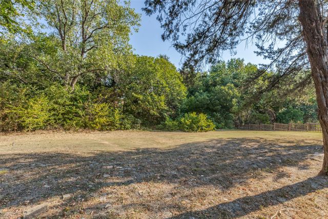 529 Chippendale Drive, Heath, TX 75032