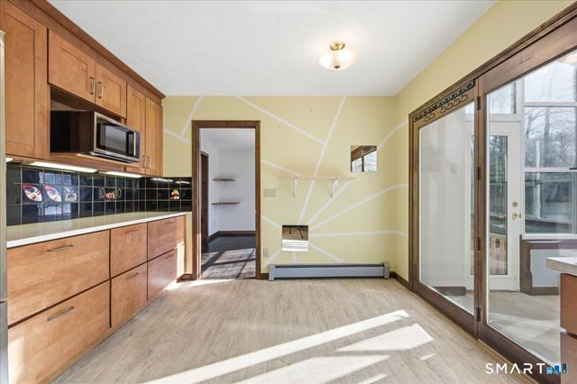 17 Inchcliffe Drive, Ledyard, CT 06335