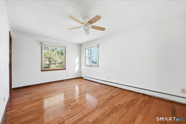 17 Inchcliffe Drive, Ledyard, CT 06335