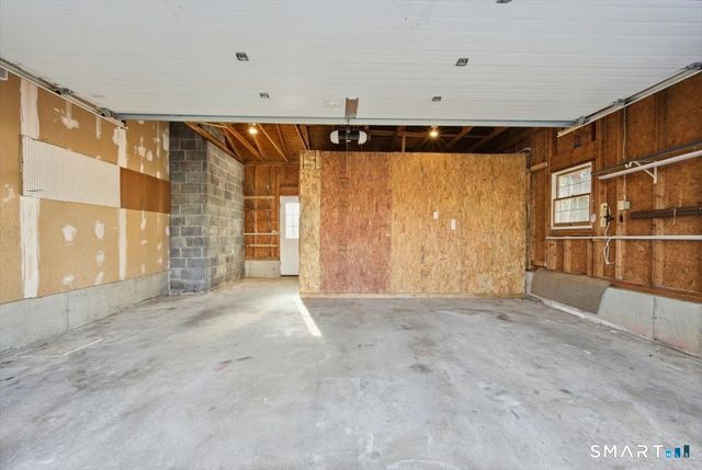 17 Inchcliffe Drive, Ledyard, CT 06335