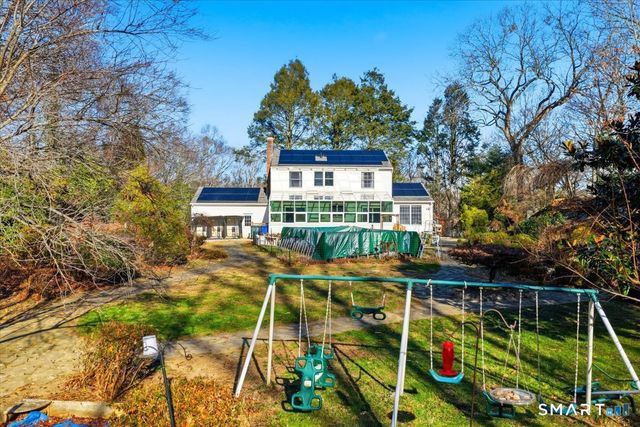 17 Inchcliffe Drive, Ledyard, CT 06335