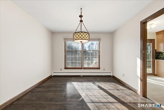 17 Inchcliffe Drive, Ledyard, CT 06335