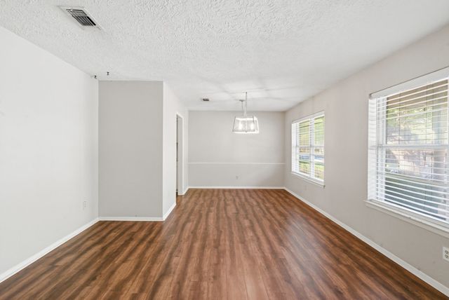 120 Timberlake Drive, Azle, TX 76020