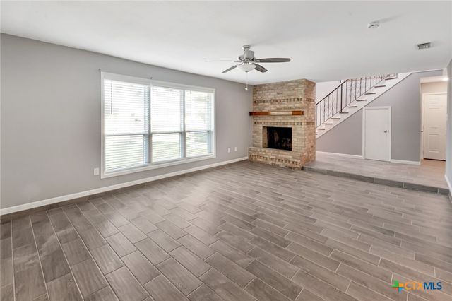 911 Westwood Street, Victoria, TX 77901