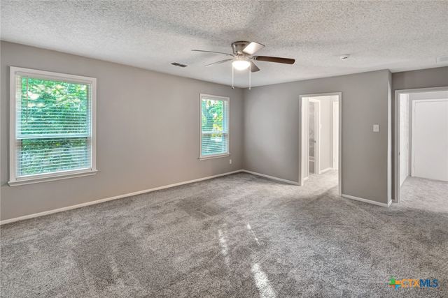 911 Westwood Street, Victoria, TX 77901