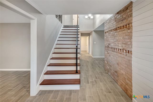 911 Westwood Street, Victoria, TX 77901