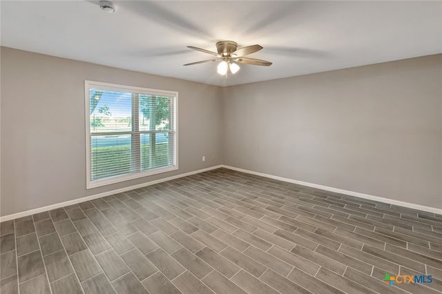 911 Westwood Street, Victoria, TX 77901