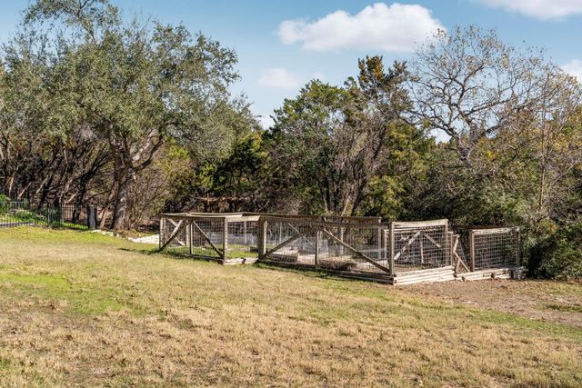 701 Furlong DR, Austin, TX 78746