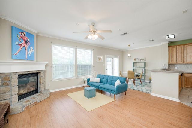 1101 E Parmer LN 315, Austin, TX 78753