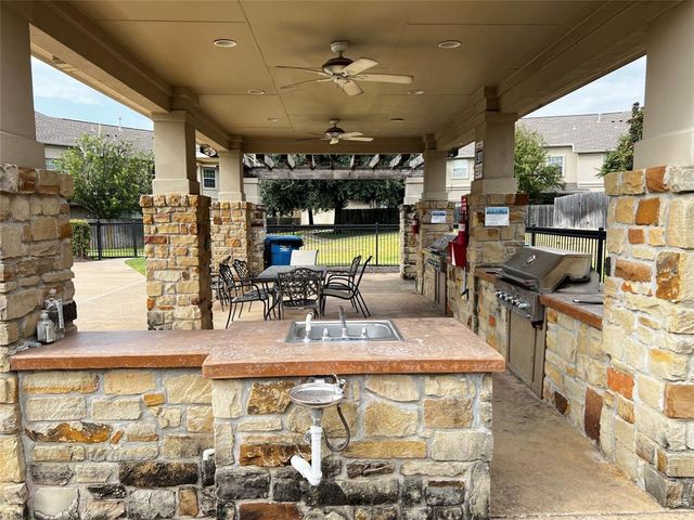 1101 E Parmer LN 315, Austin, TX 78753