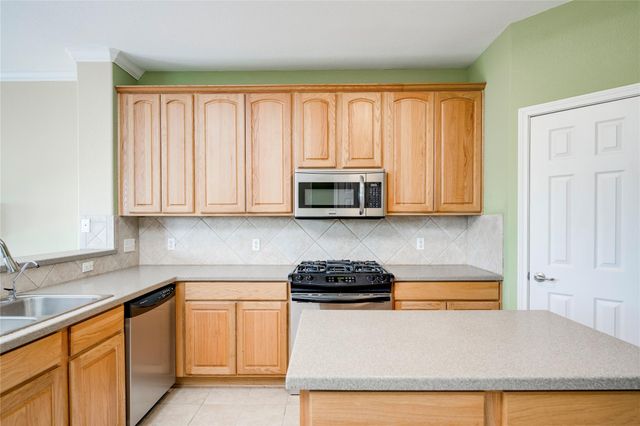 1101 E Parmer LN 315, Austin, TX 78753