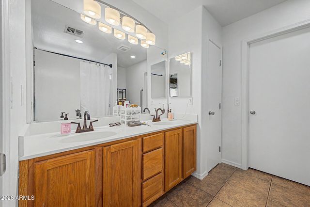 39219 N ZAMPINO Street, San Tan Valley, AZ 85140