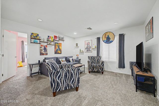 39219 N ZAMPINO Street, San Tan Valley, AZ 85140