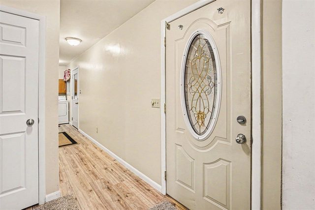 9525 Woodlawn Drive, Portage, MI 49002