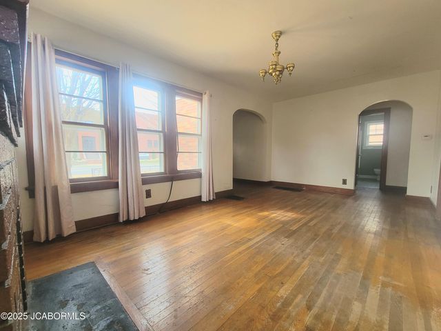 1202 BLUFF STREET, Fulton, MO 65251