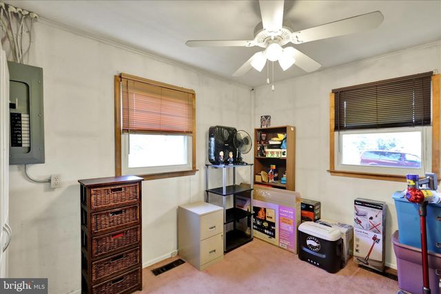 1921 BLUE RIDGE DR, Lancaster, PA 17603