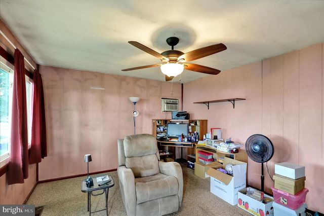 1921 BLUE RIDGE DR, Lancaster, PA 17603