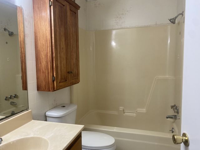 56 Garth Cir, Mcminnville, TN 37110