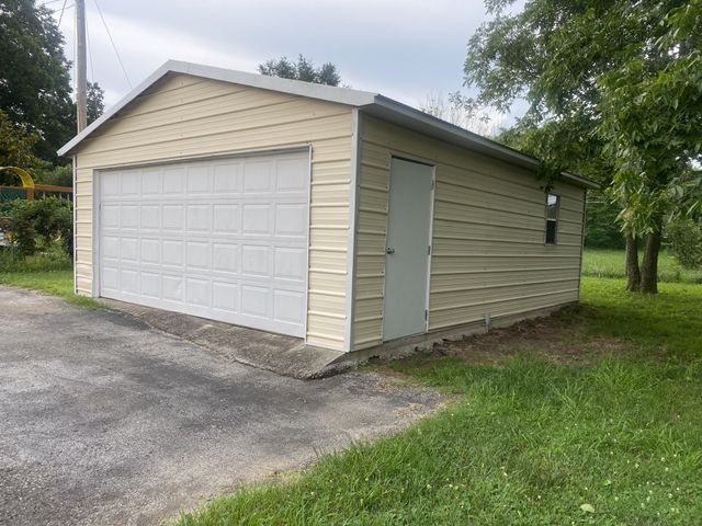 56 Garth Cir, Mcminnville, TN 37110