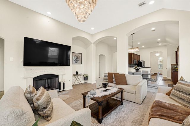 20503 Pink Granite Valley, Richmond, TX 77407