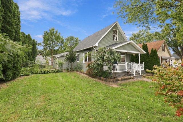 23 E Oak Street, Canal Winchester, OH 43110