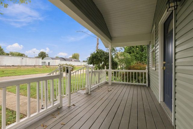 23 E Oak Street, Canal Winchester, OH 43110