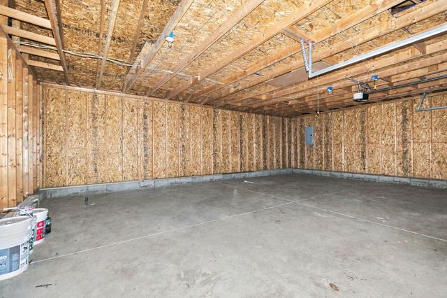 23 E Oak Street, Canal Winchester, OH 43110