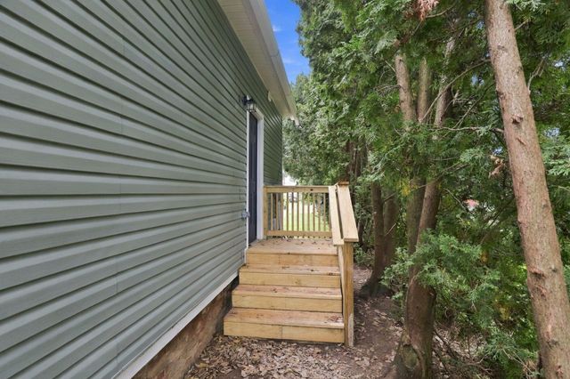23 E Oak Street, Canal Winchester, OH 43110