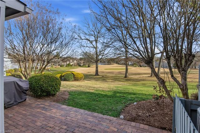 154 Pembrooke Ridge Court, Advance, NC 27006