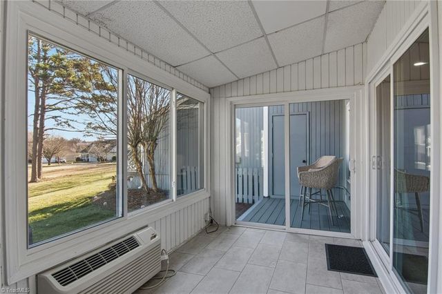 154 Pembrooke Ridge Court, Advance, NC 27006