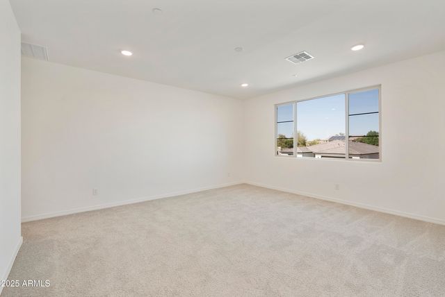 15675 W MERCER Lane, Surprise, AZ 85379