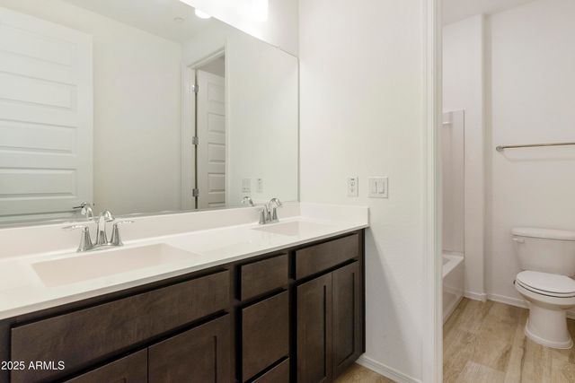 15675 W MERCER Lane, Surprise, AZ 85379