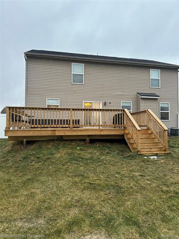 442 Princeton Drive, South Lyon, MI 48178