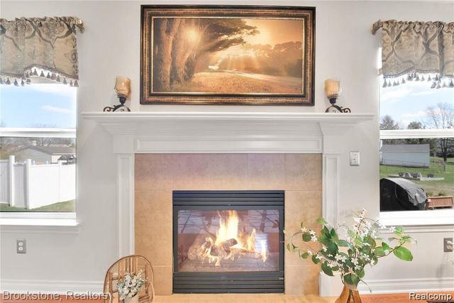 442 Princeton Drive, South Lyon, MI 48178