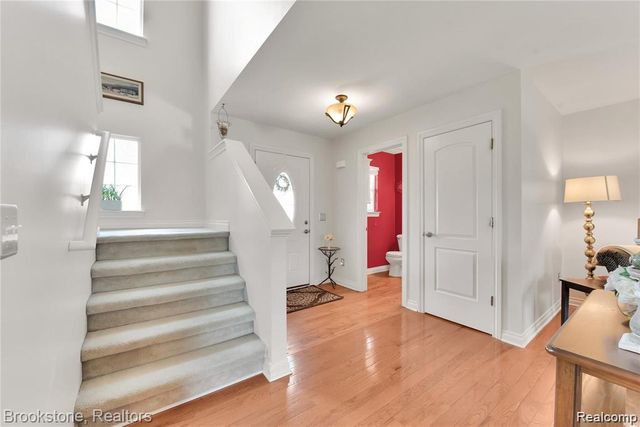 442 Princeton Drive, South Lyon, MI 48178