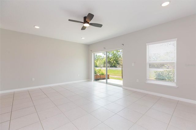 4734 SPATTER DOCK STREET, Tampa, FL 33610