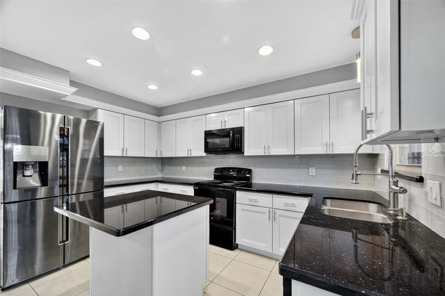 5813 Village Forest Court, Houston, TX 77092