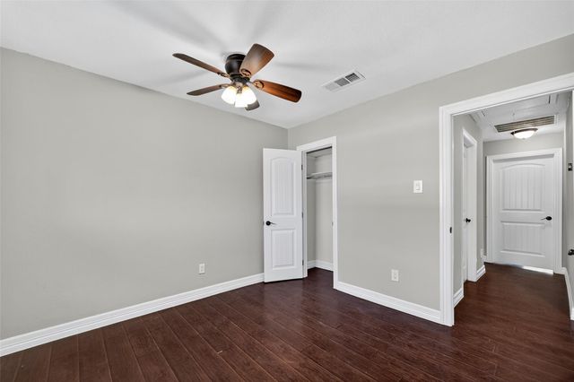 5813 Village Forest Court, Houston, TX 77092