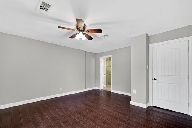 5813 Village Forest Court, Houston, TX 77092