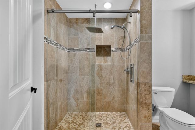 5813 Village Forest Court, Houston, TX 77092